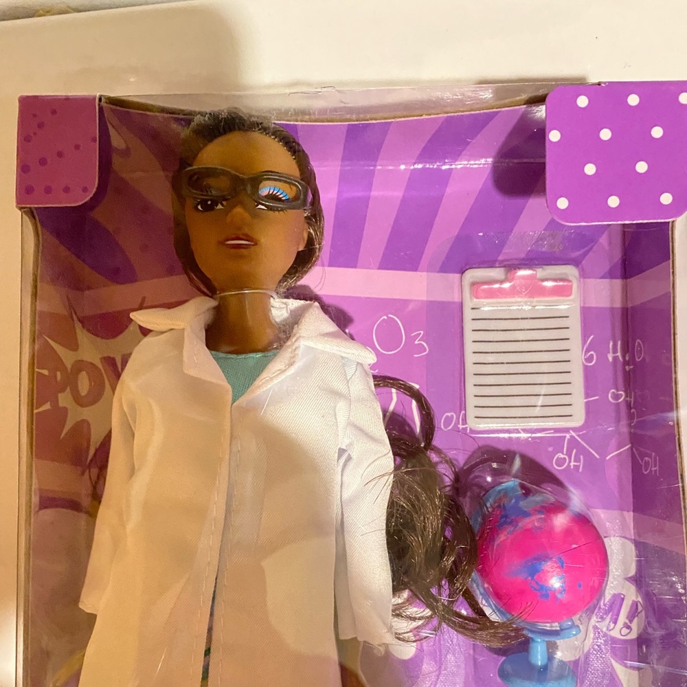 Best friend forever how to become a scientist? Doll brand new